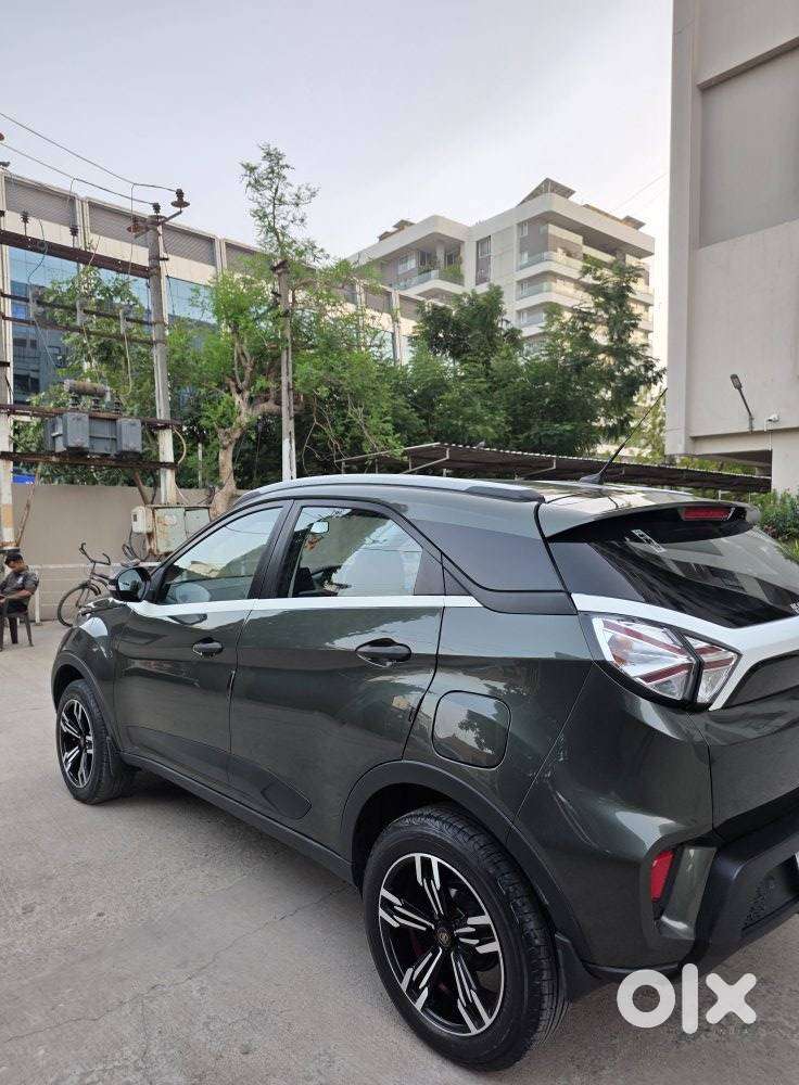 Tata Nexon 1.2 Revotron Xm Plus (s), 2022, Cng & Hybrids