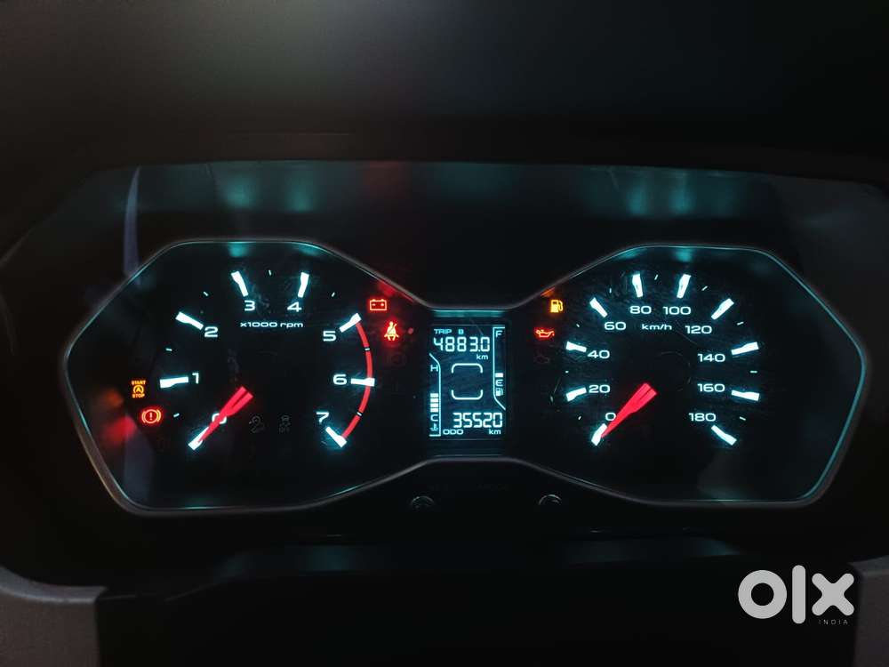 Mahindra Scorpio Classic 2.2 S 11 Mt 7 Str, 2023, Diesel