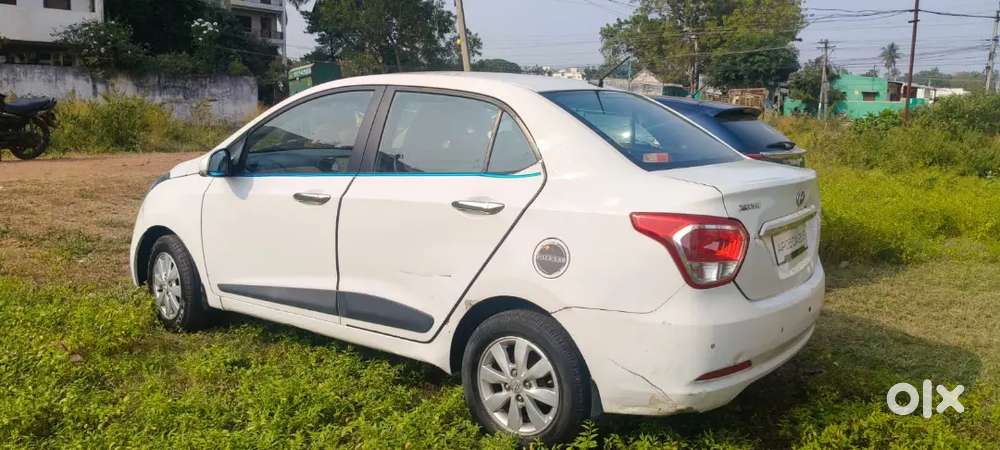 Hyundai Xcent 2015 Diesel 128000 Km Driven