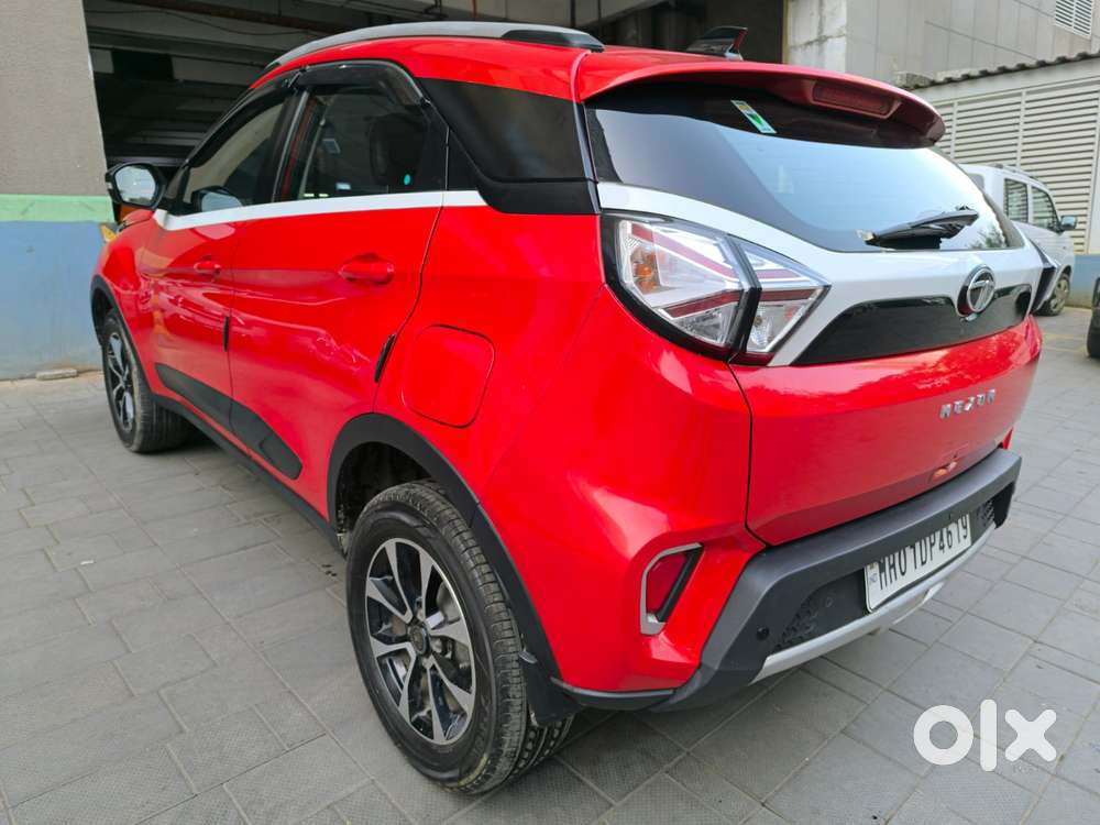 Tata Nexon 1.2 Revotron Xza Plus, 2020, Petrol