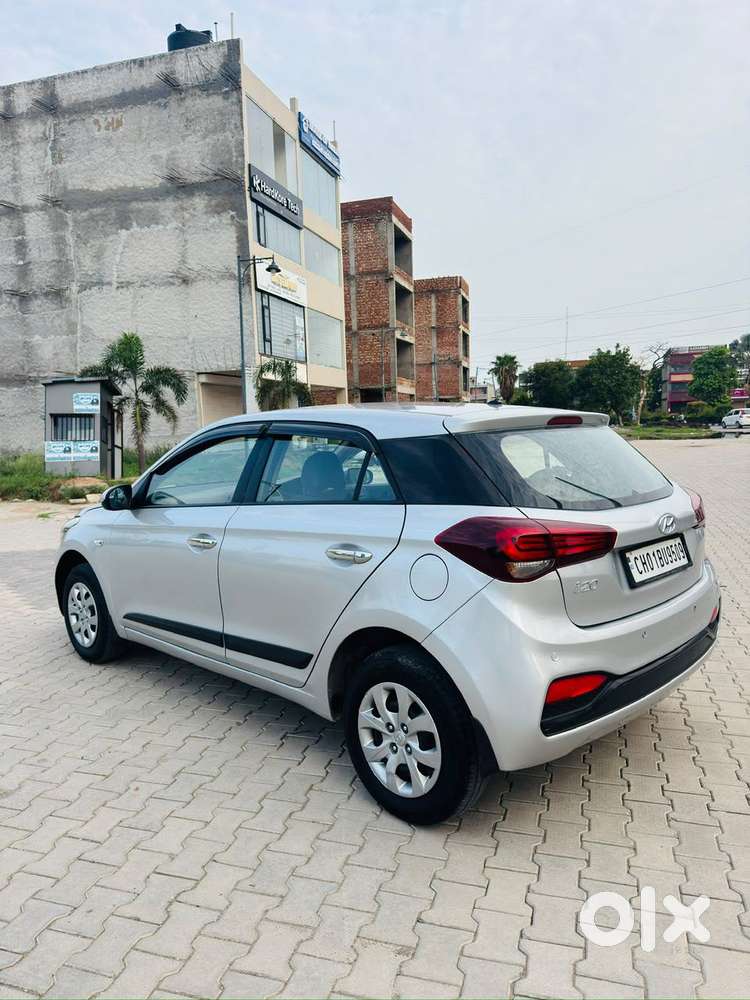 Hyundai Elite I20 [ ] 1.2 Magna Executive, 2018, Petrol
