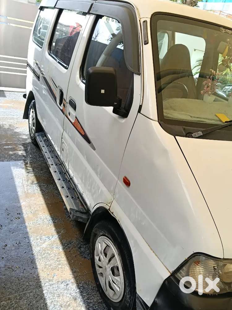 Maruti Suzuki Eeco 2017