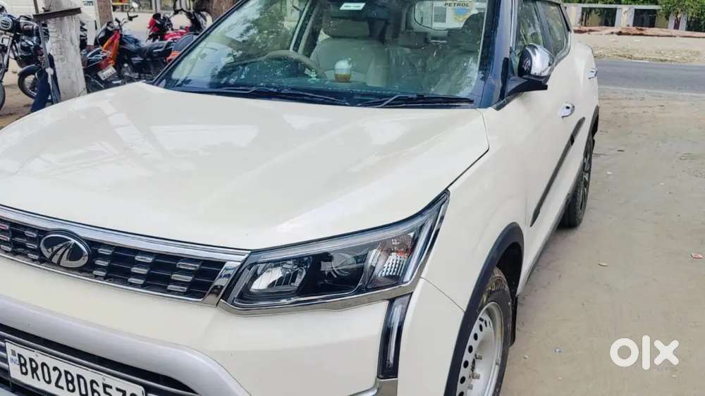 Mahindra Xuv300 W8 (o) 2022 Petrol