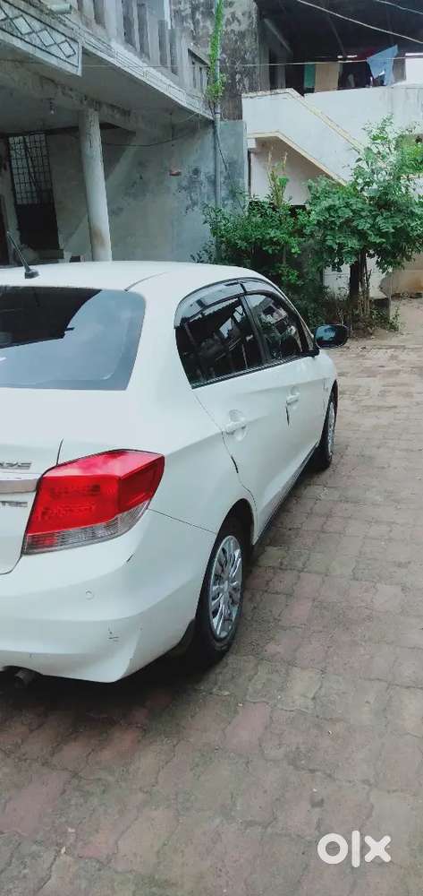 Honda Amaze 2014 Cng & Hybrids 100000 Km Driven