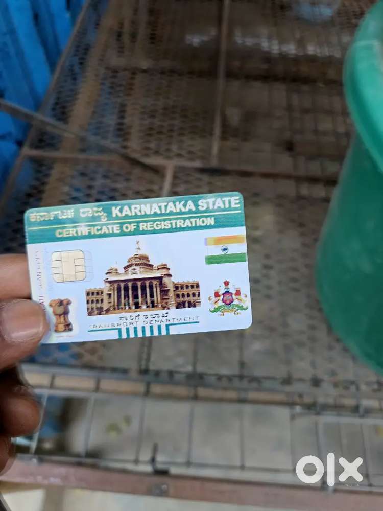 Maruti Suzuki New-gen Swift 2009 Petrol 105000 Km Driven