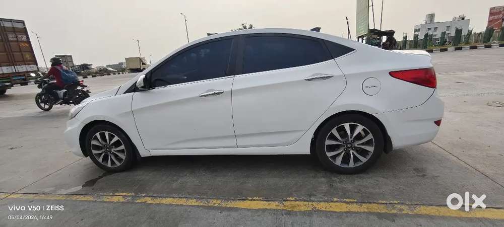 Hyundai Verna 2015 Diesel 125000 Km Driven
