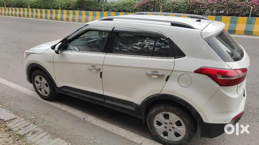 Airport Officer Selling Creta 2017 Cng & Hybrids 120000 Km Driven