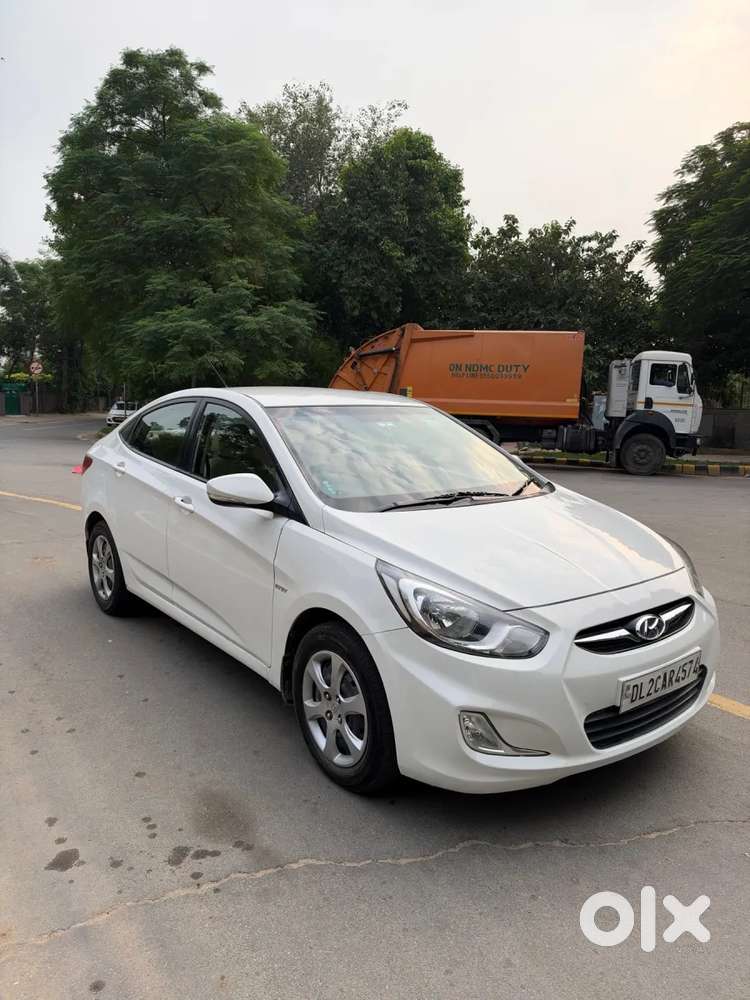 Hyundai Verna Fluidic 1.6 Vtvt, 2013, Petrol