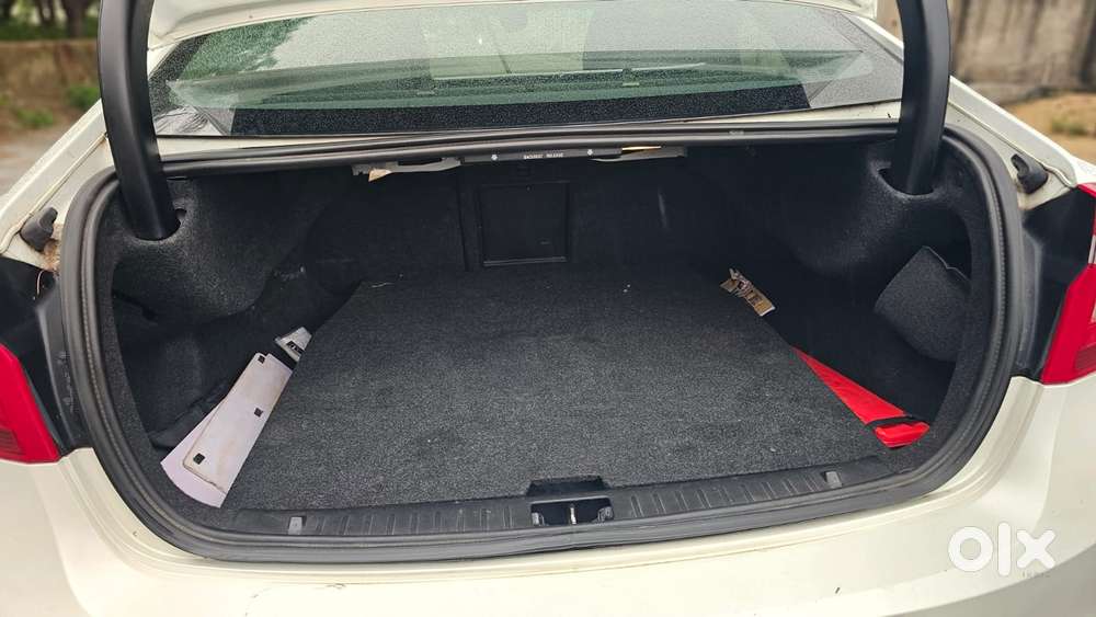Volvo S60 D5 Kinetic, 2015, Diesel