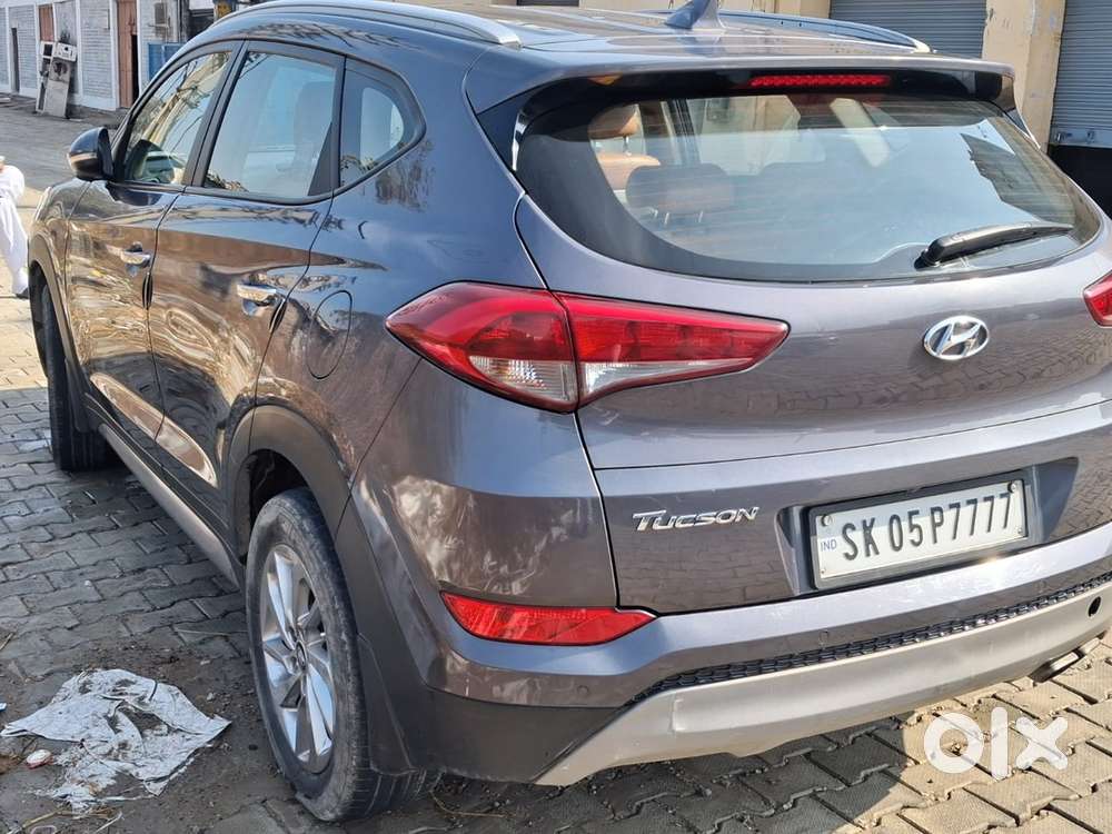  Hyundai Tucson 2018 Diesel Manual  65,000 Km  Vip No.