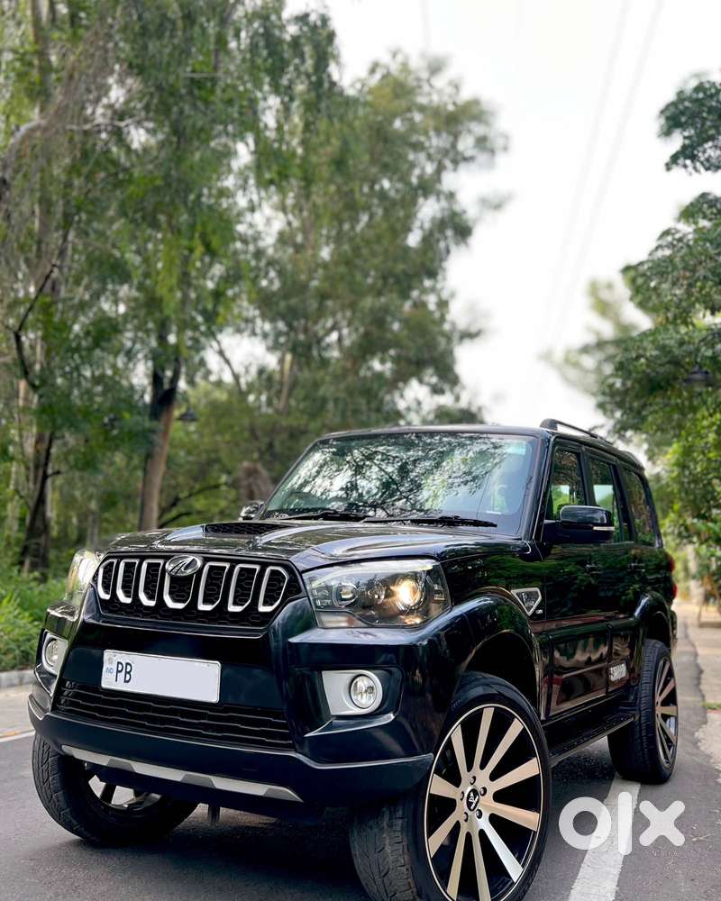 Mahindra Scorpio Classic 2.2 S 11 Mt 7 Str, 2020, Diesel