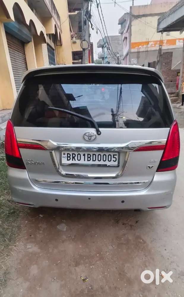 Toyota Innova 2011 Diesel 96042 Km Driven