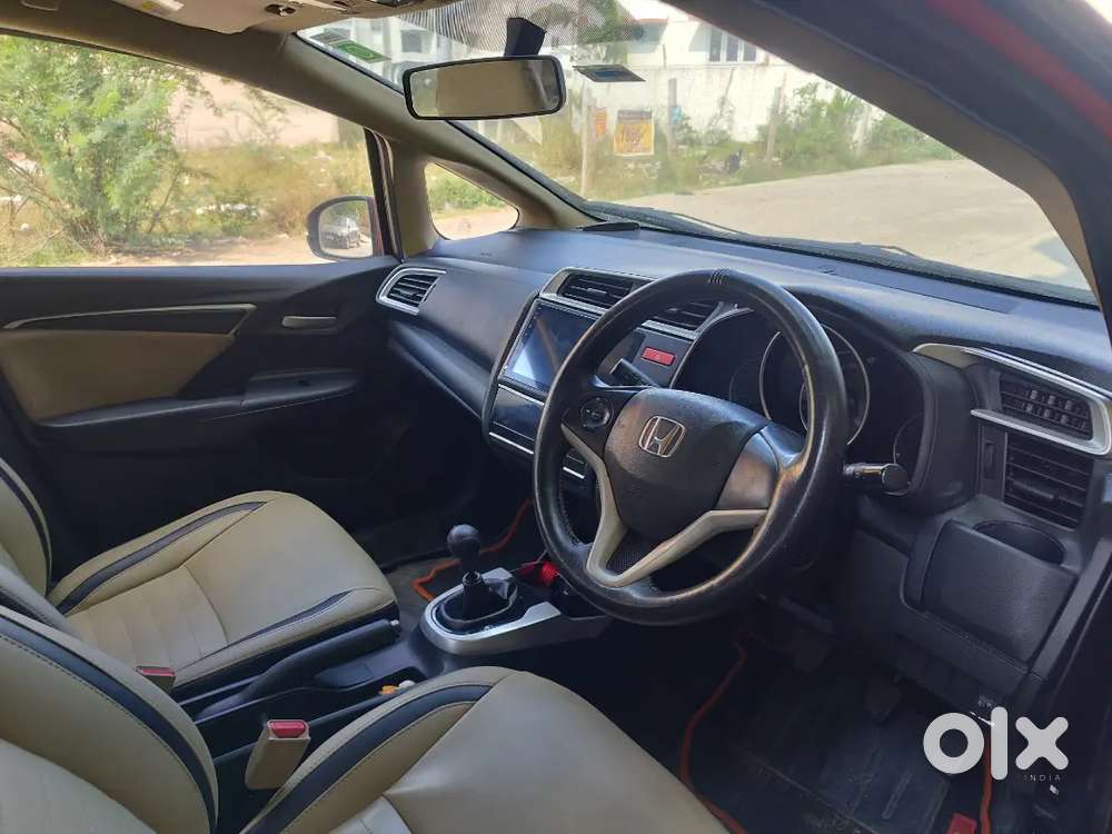 Honda Jazz 2015 Petrol Well Maintained
