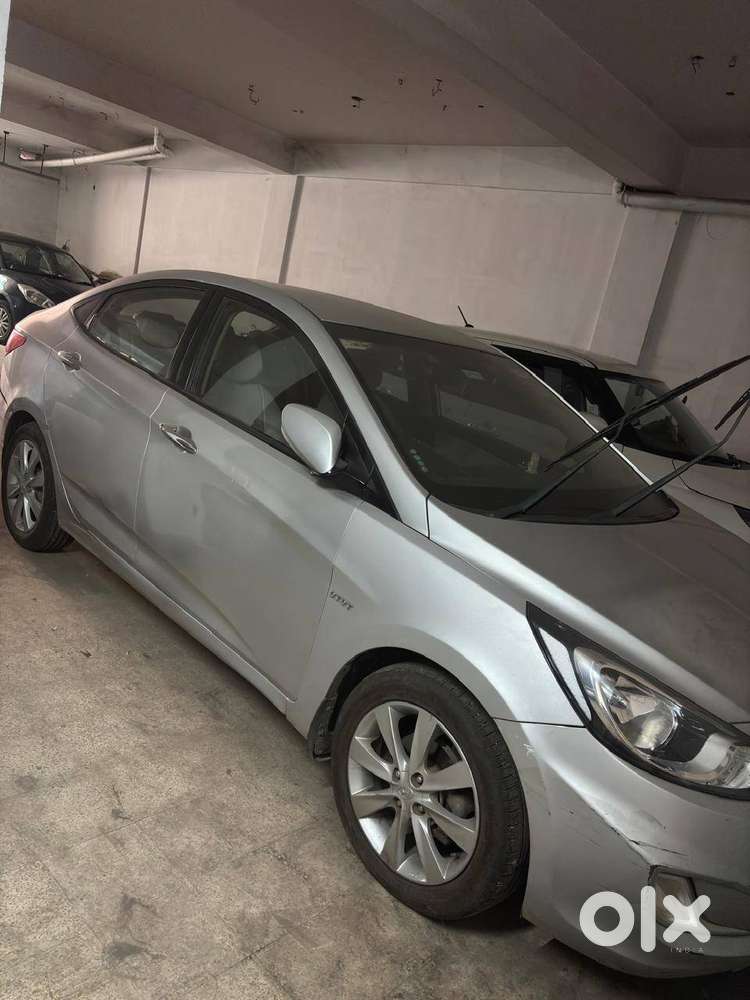 Hyundai Verna Xxi 2012 Petrol