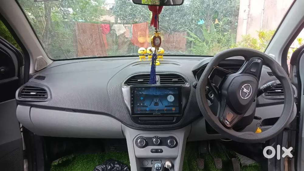 Tata Tiago Xe Petrol – Excellent Condition  18,800 Km Driven