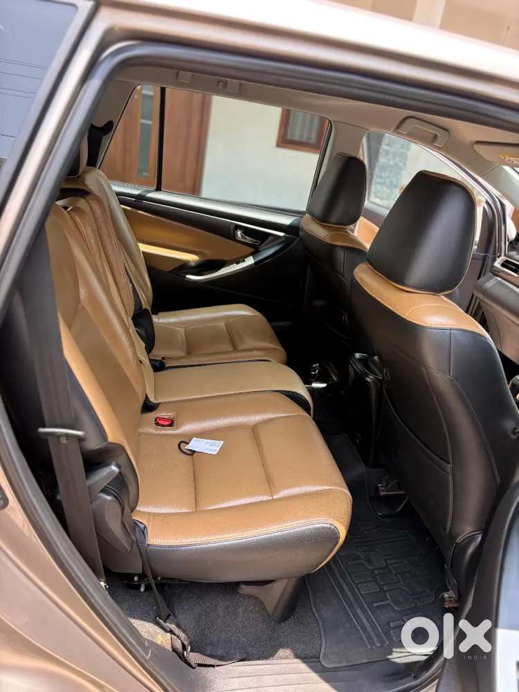 Exceptionally Maintained 2021 Crysta In Avantgarde Bronze