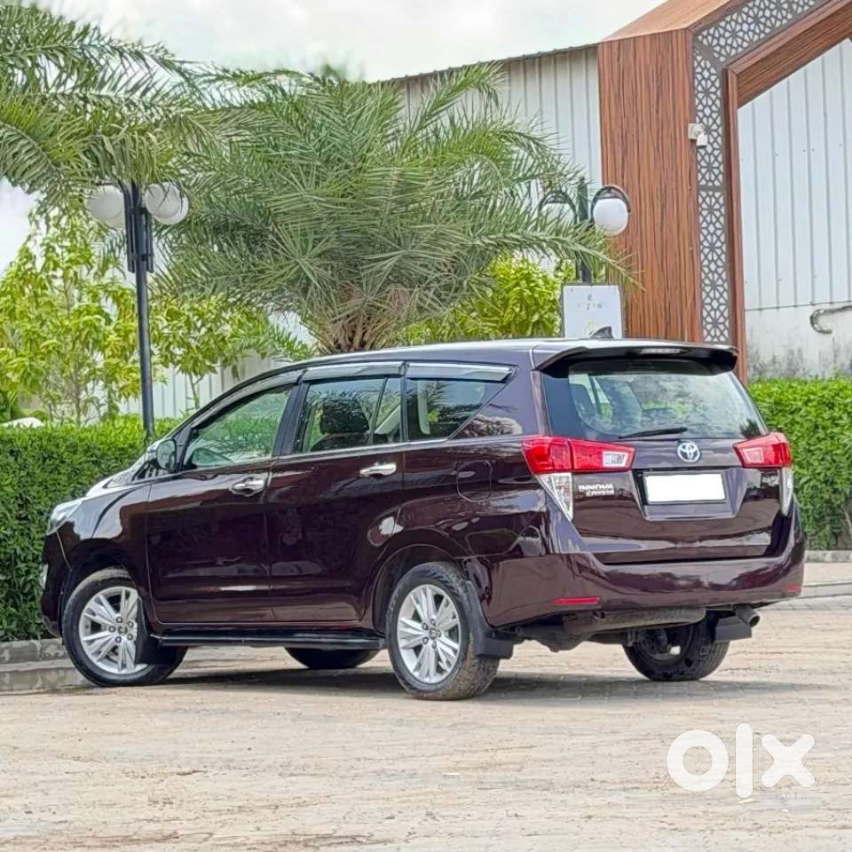 Toyota Innova Crysta 2.8 Zx At 7 Seater, 2019, Diesel