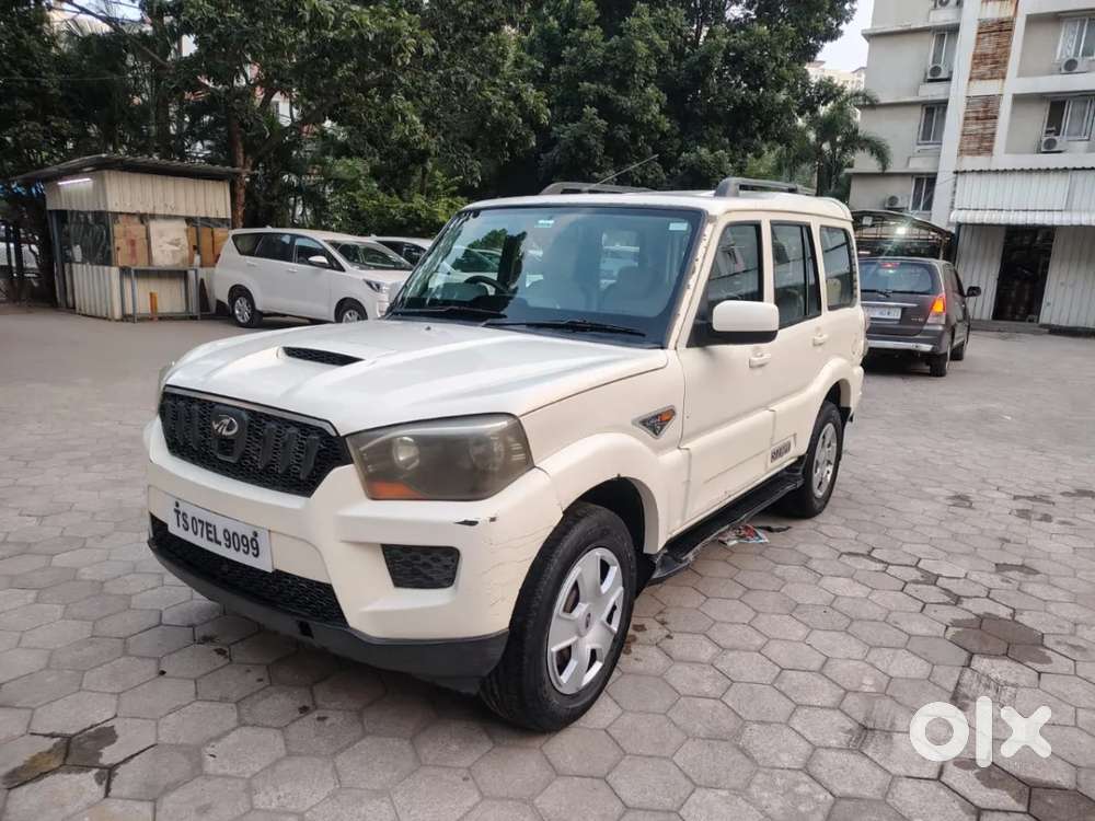 Mahindra Scorpio, 2015, Diesel