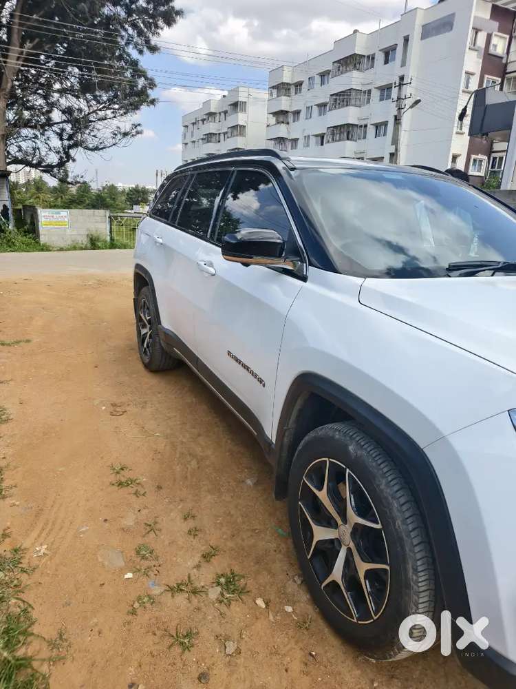 2024 Jeep Meridian Limited (o) At Diesel 4x2- 7 Seater Top-end Variant