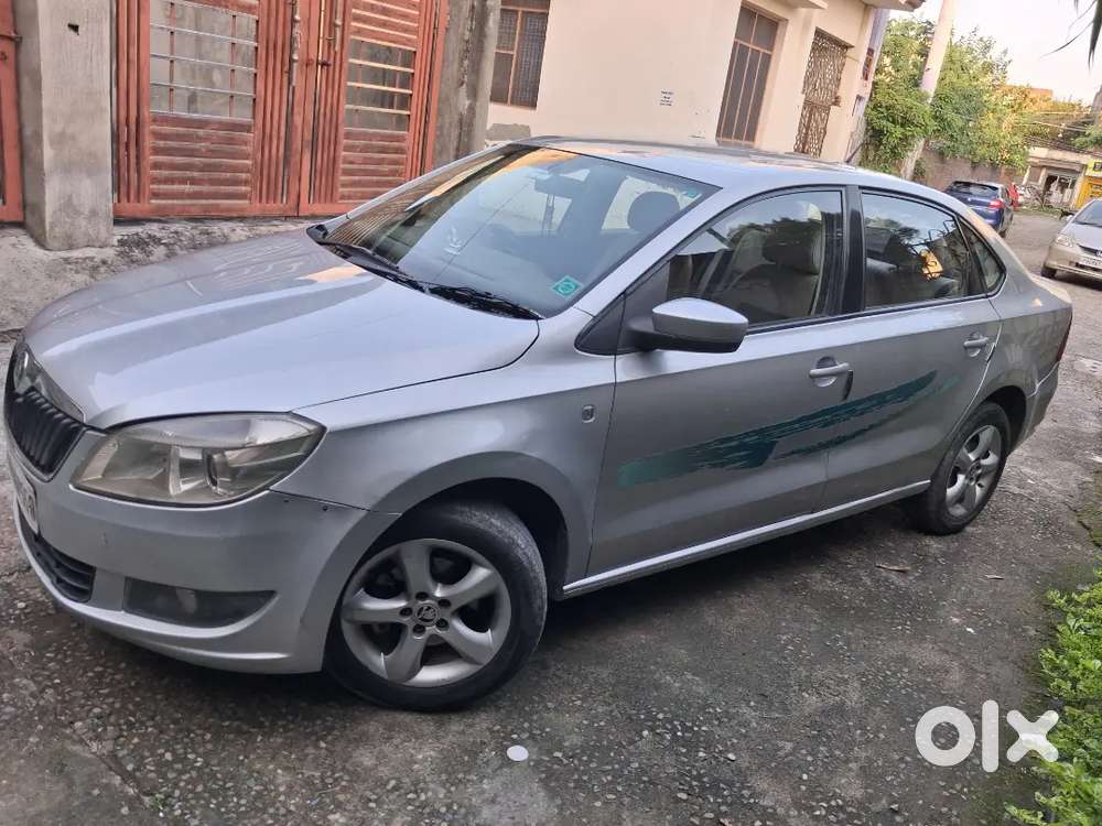 New Condition Full Insurance 2012 Modal New Tyer