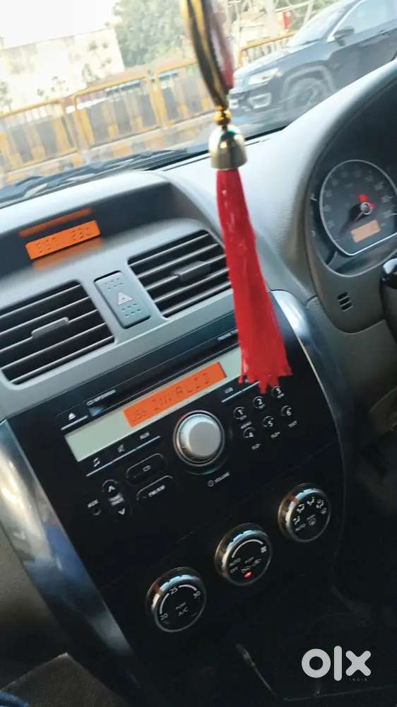 नवीन कार घेतली आहे