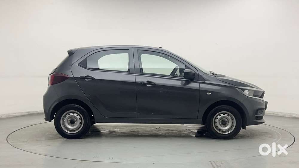 Tata Tiago Xe, 2024, Petrol
