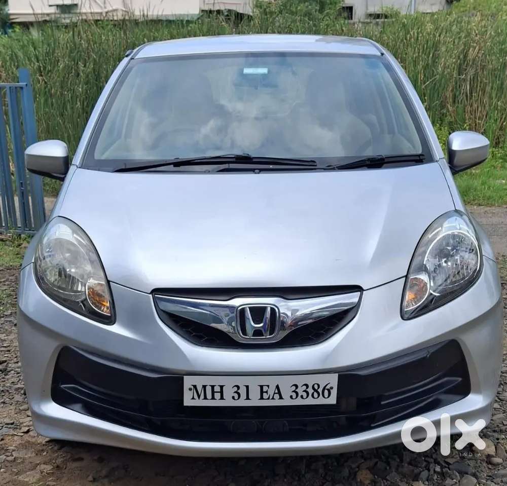 Honda Brio 2012 Petrol Well Maintained
