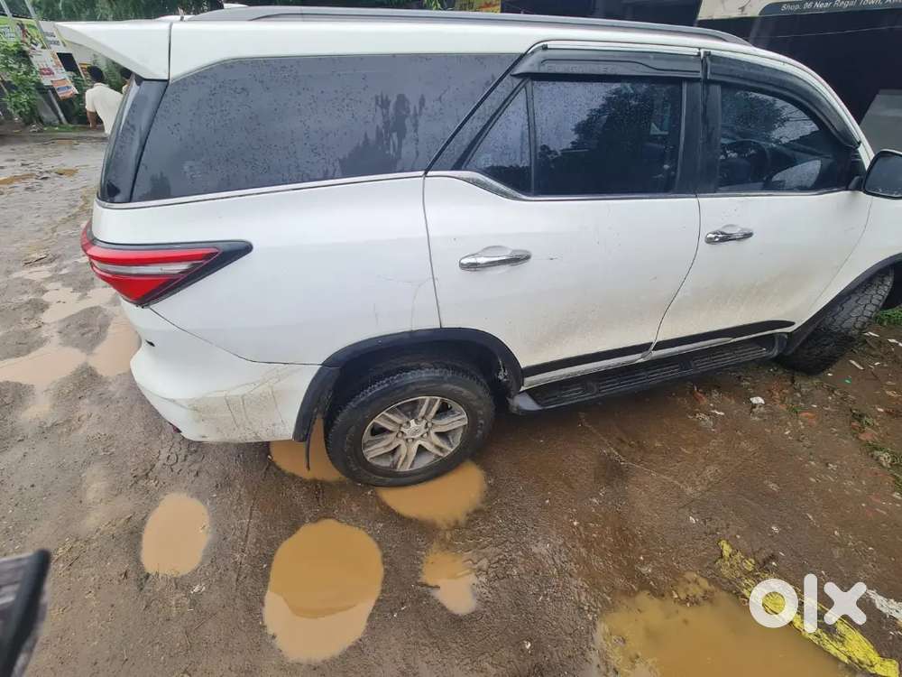 Toyota Fortuner Diesel 2024