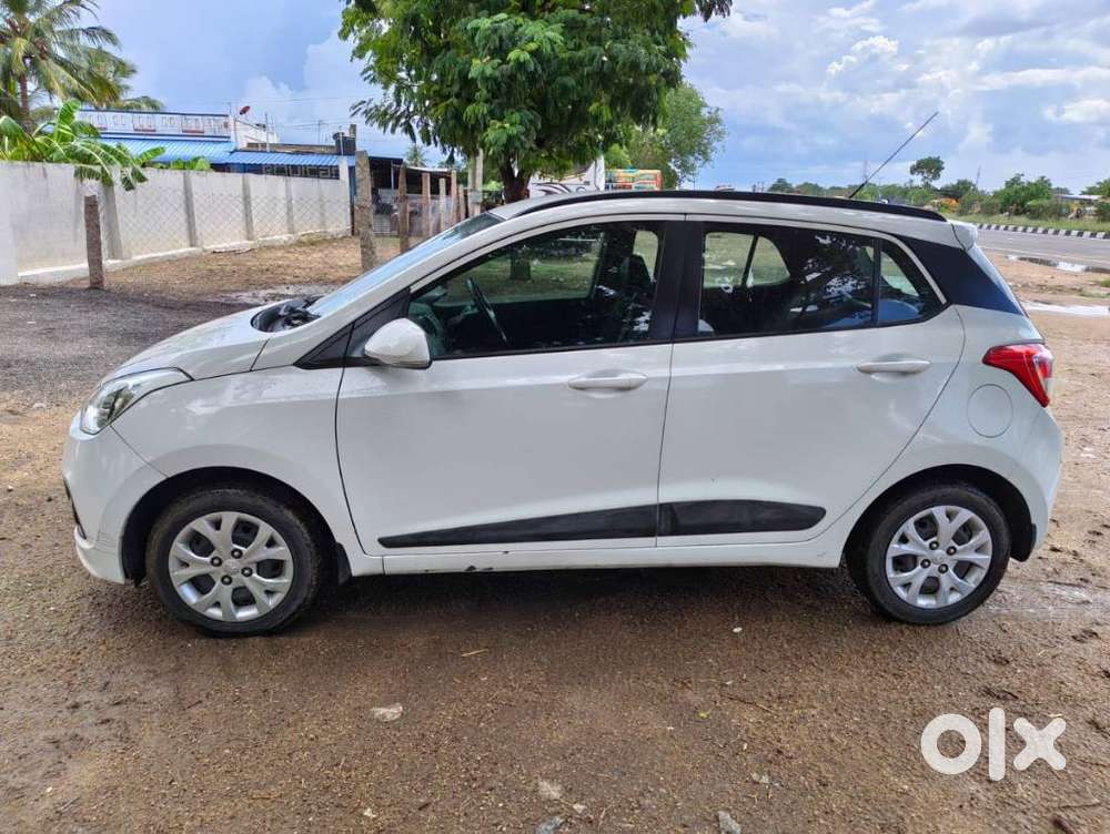 Hyundai Grand I10 [ ] 1.2 Kappa Vtvt Sportz, 2015, Petrol