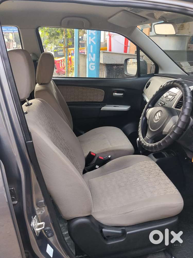 Maruti Suzuki Wagon R Vxi Amt1.2, 2016, Petrol