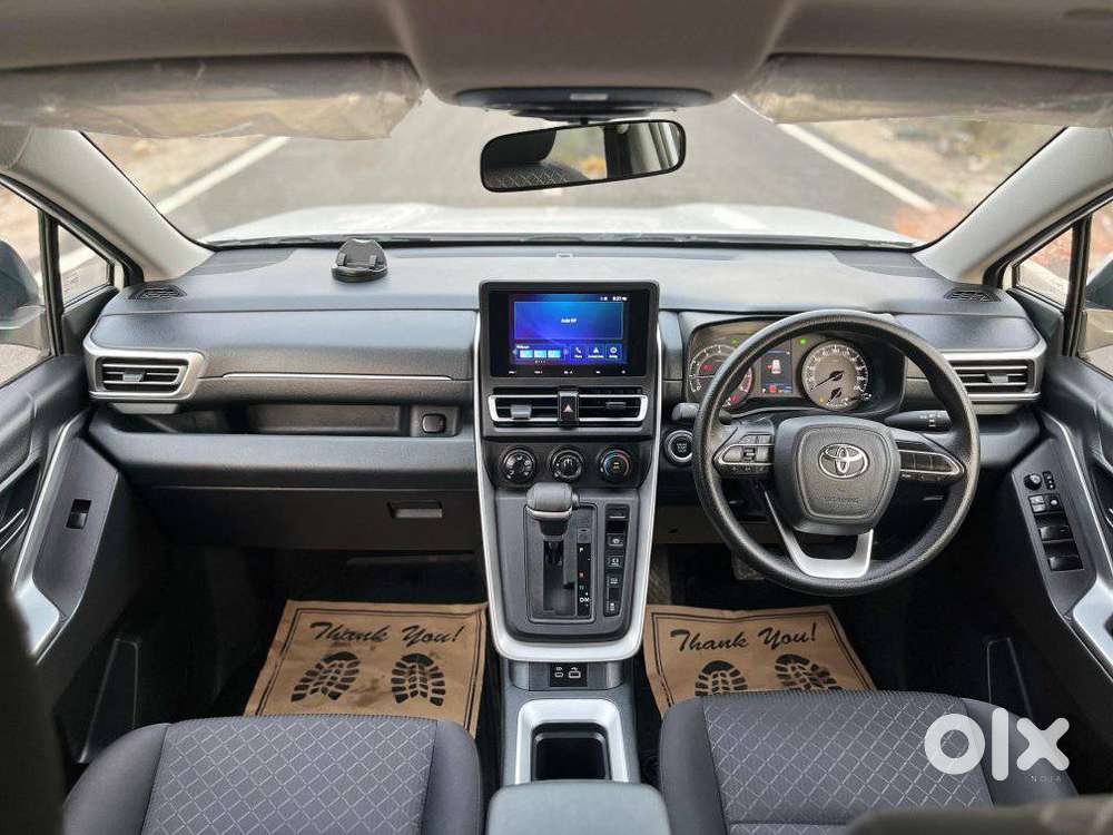 Toyota Innova Hycross 2.0 Gx 8 Str, 2025, Petrol