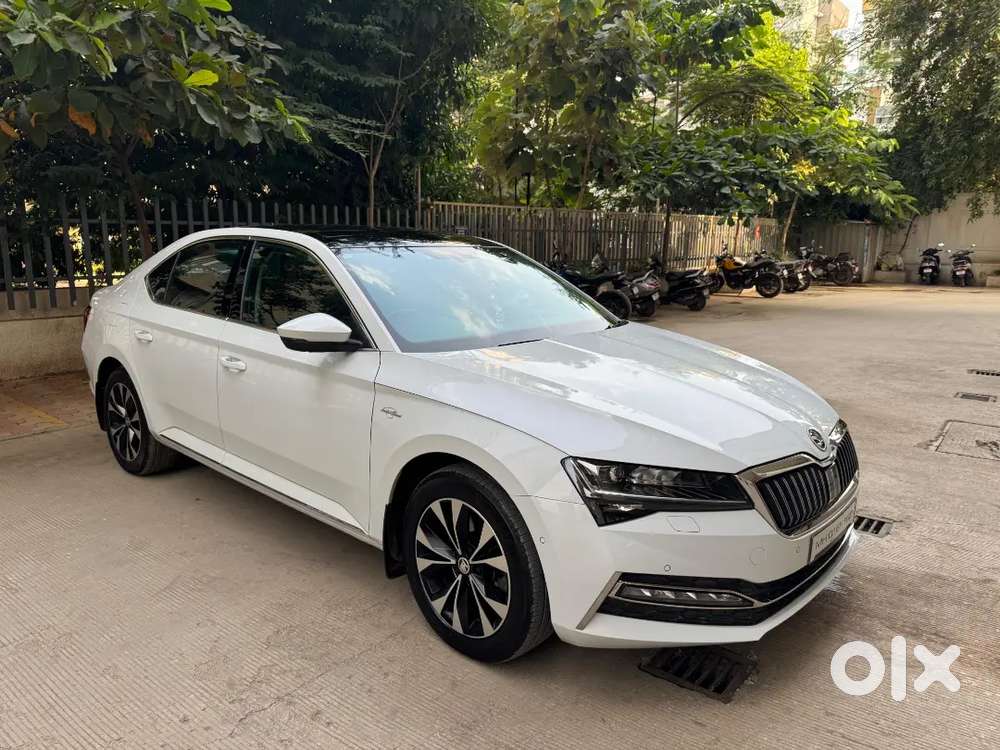 Skoda Superb 2.0 L & K November 2022