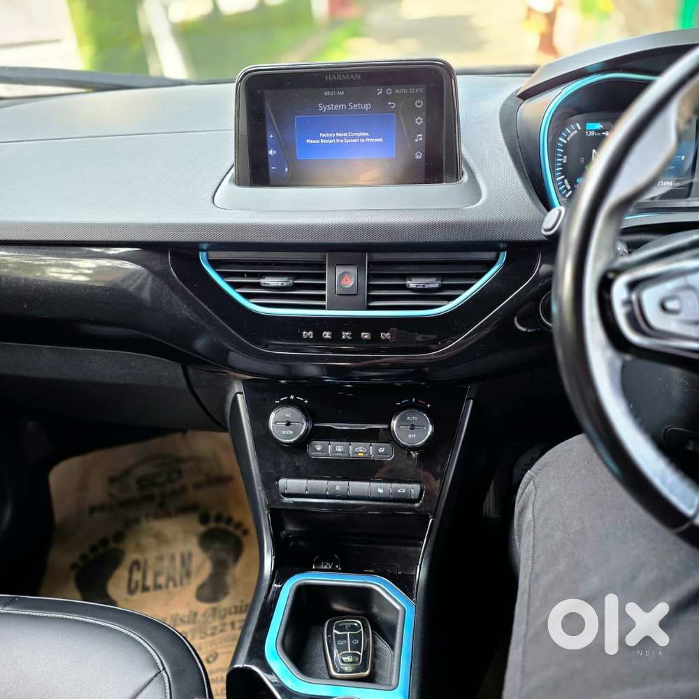 Tata Nexon Ev Max 7.2 Kw Xz Plus Dark Edition Fast Charger, 2021, El..