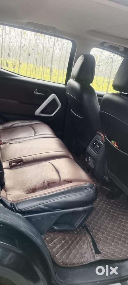 Mahindra Scorpio-n 2025 Diesel 5999 Km Driven