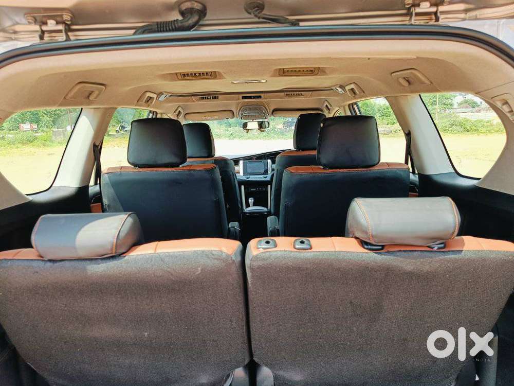 Toyota Innova Crysta 2.8 Zx At 7 Seater, 2019, Diesel