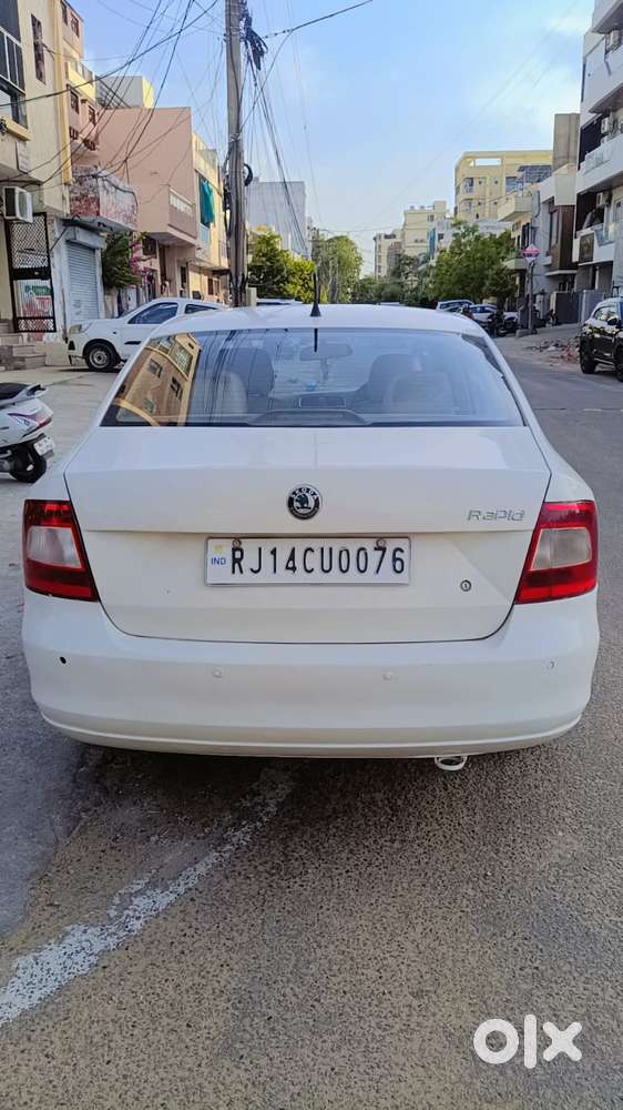 Skoda Rapid 1.5 Tdi Manual Active Ambition Style, 2013, Diesel