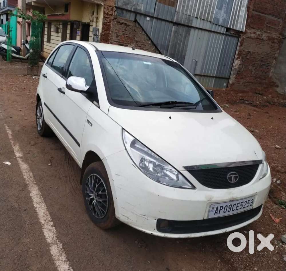 Tata Vista Tech 2011 Diesel 100000 Km Driven