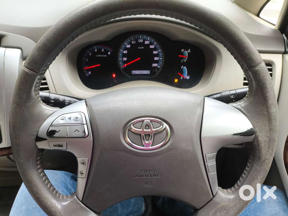 Toyota Innova 2.5 Vx 7 Str Bs-iii, 2012, Diesel
