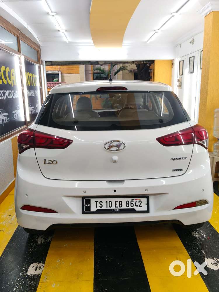 Hyundai I20 Sportz 1.2 Vtvt, 2014, Petrol