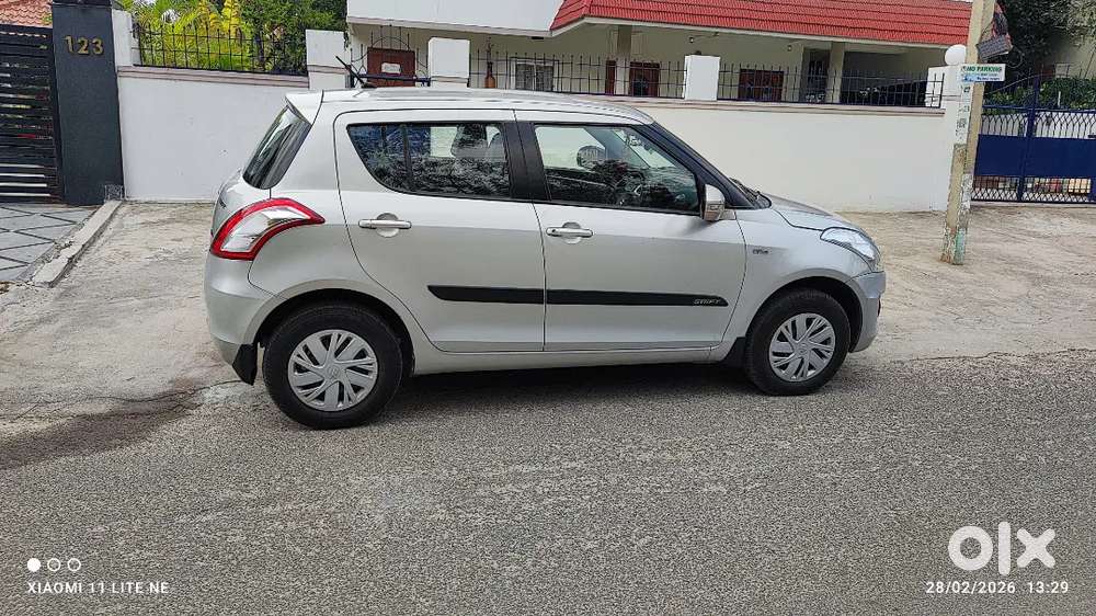 Maruti Suzuki Swift 2015 Diesel 120000 Km Driven New Tayers Ac Lcd