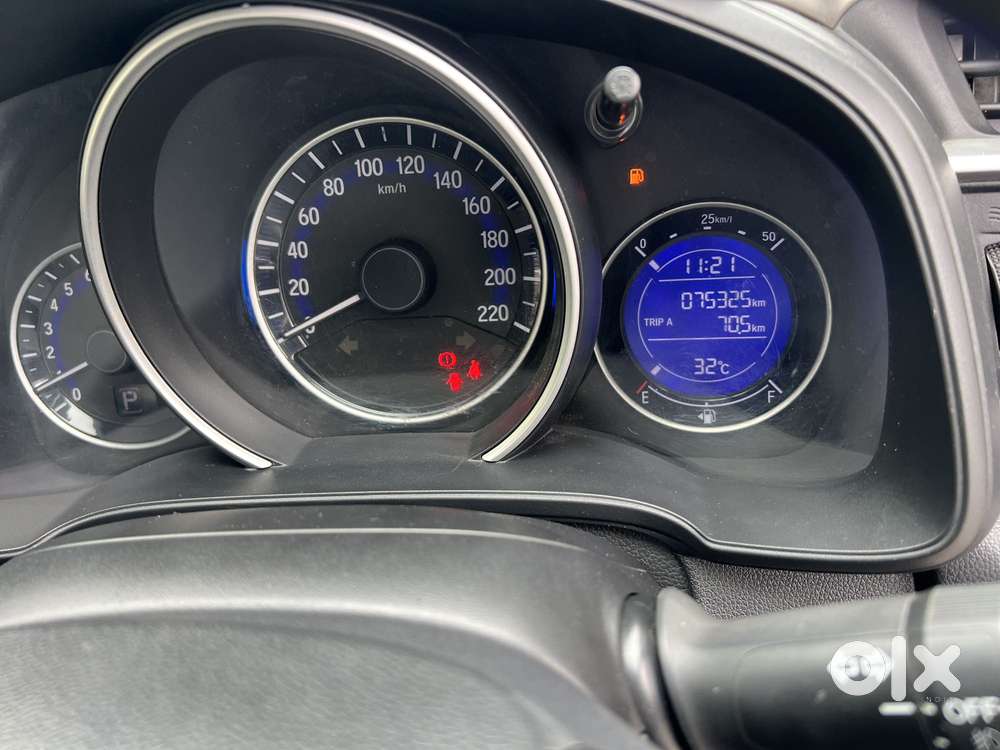 Honda Jazz V Automatic, 2017, Petrol