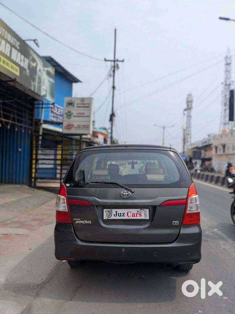 Toyota Innova 2.5 G (diesel) 8 Seater, 2016, Diesel