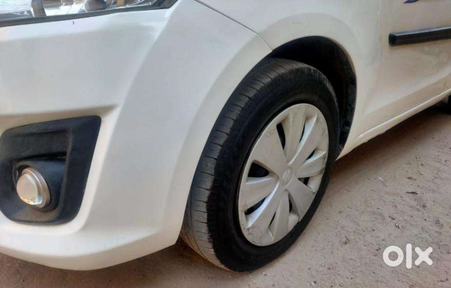 Maruti Suzuki Ertiga 2012-2015 Vdi, 2015, Diesel
