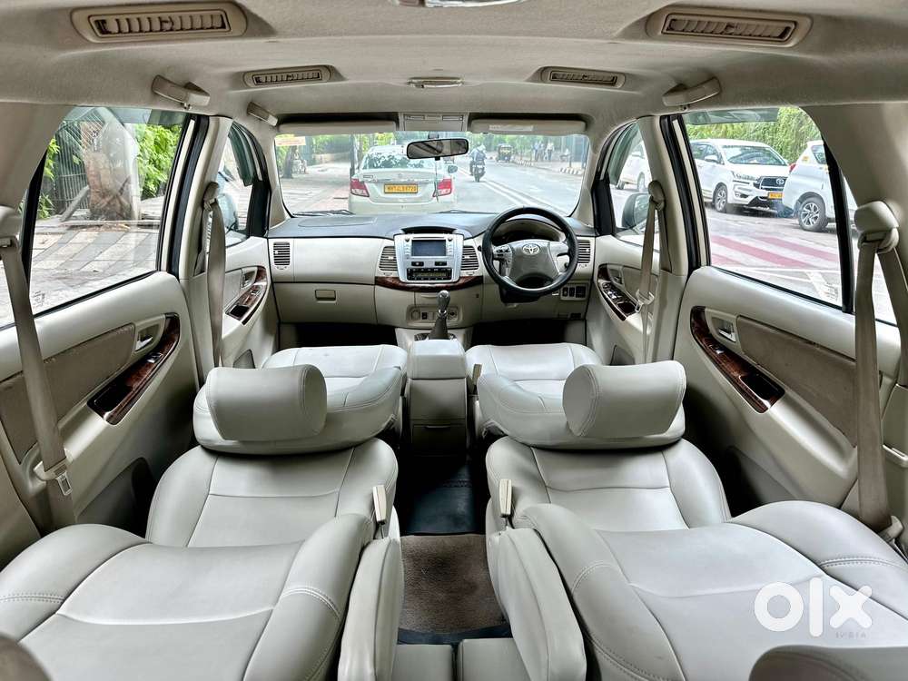 Toyota Innova 2.0 V, 2013, Diesel