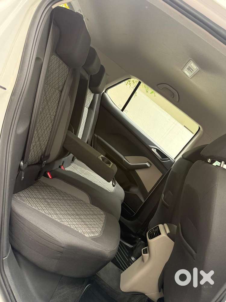 Volkswagen Taigun 1.0 Tsi Highline At, 2022, Petrol