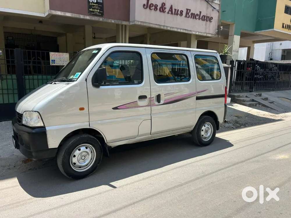 M Eeco,ac Type, 8str,all Forward Seats, Silver,2nd Own,quality Vehicle