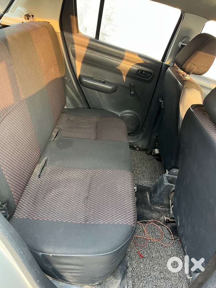 Maruti Suzuki Swift 2010