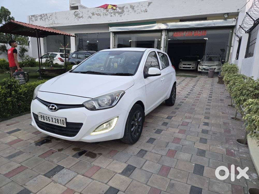 Hyundai I20 Sportz 1.2 Bs-iv, 2013, Diesel