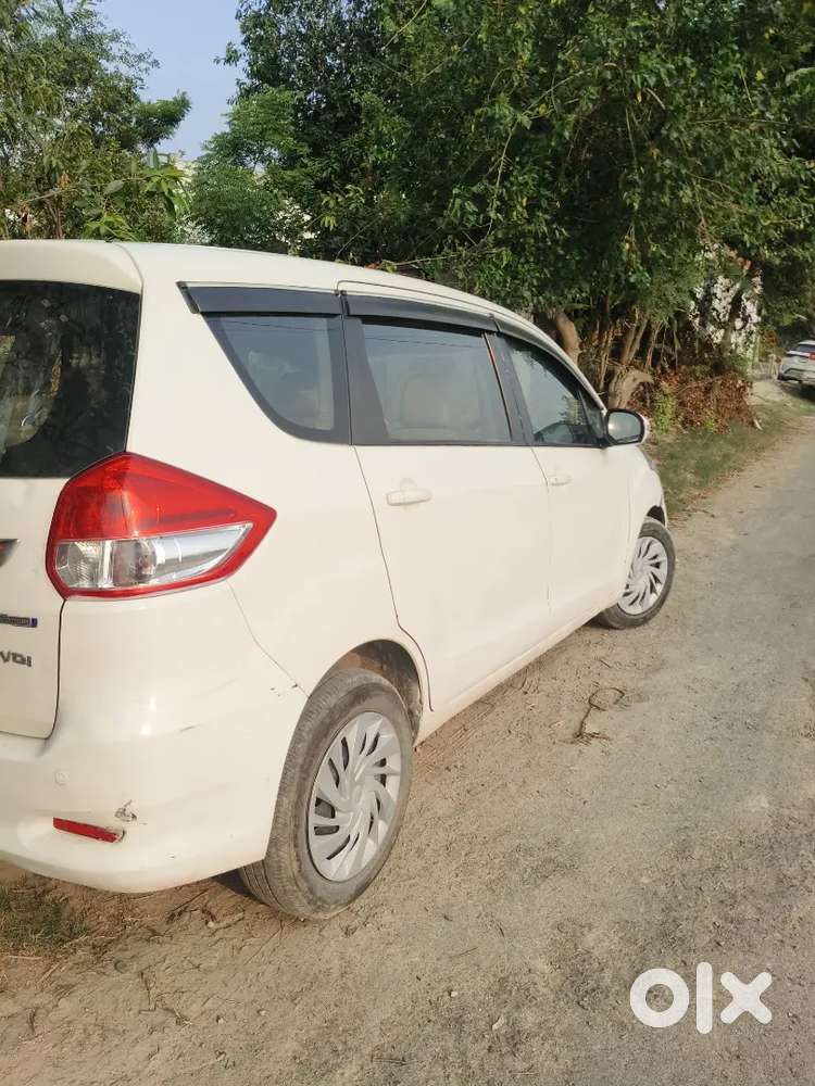 Maruti Suzuki Ertiga 2018 Diesel 185664 Km Driven