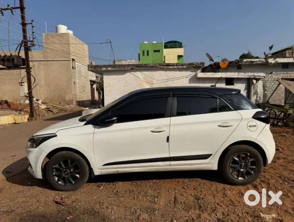 Hyundai I20 2020 Petrol 113000 Km Driven